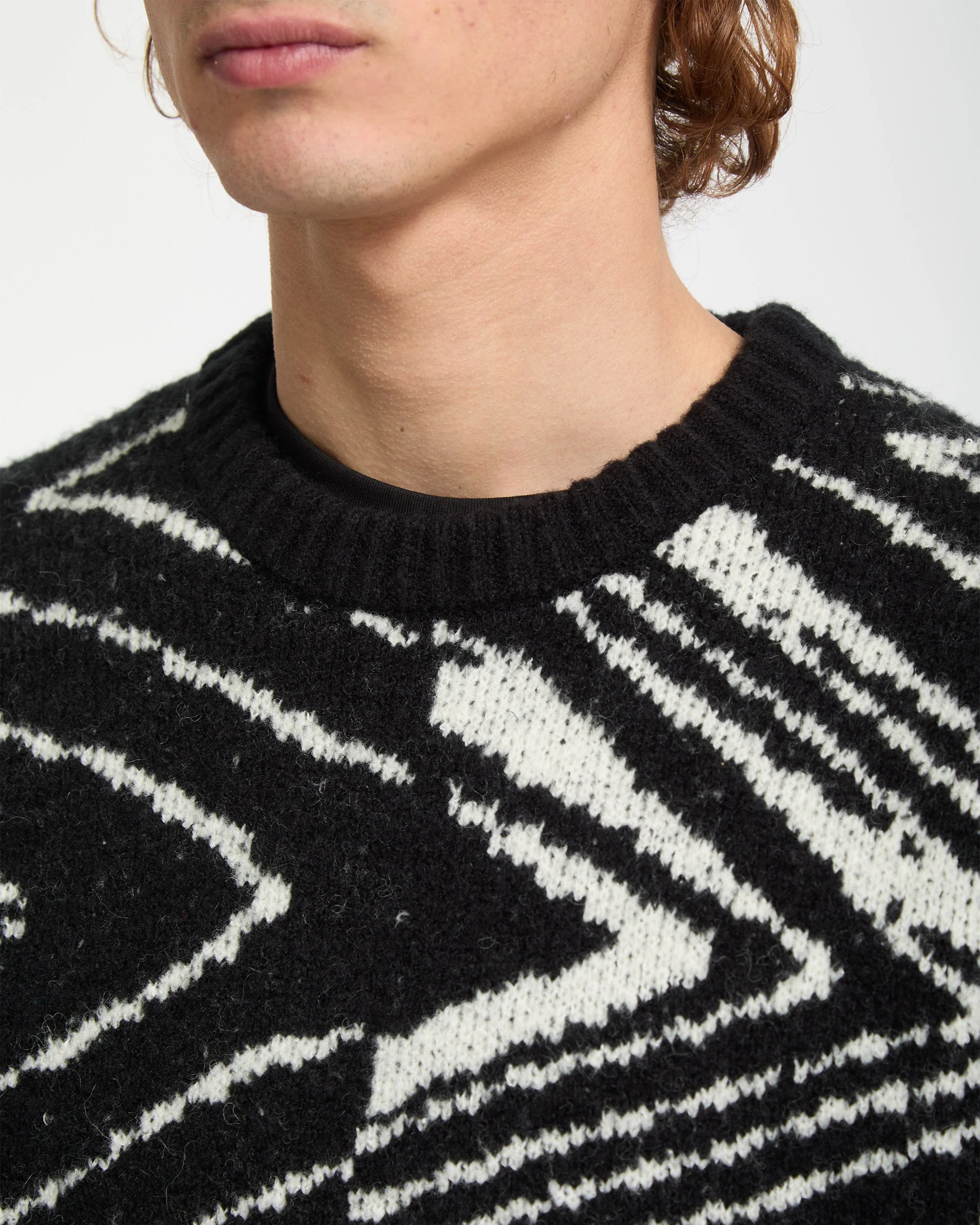 Zagner Pullover - Black - Image 3